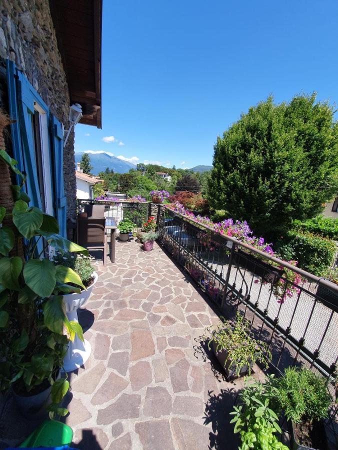 Villa Re Di Quadri Luino Exterior foto